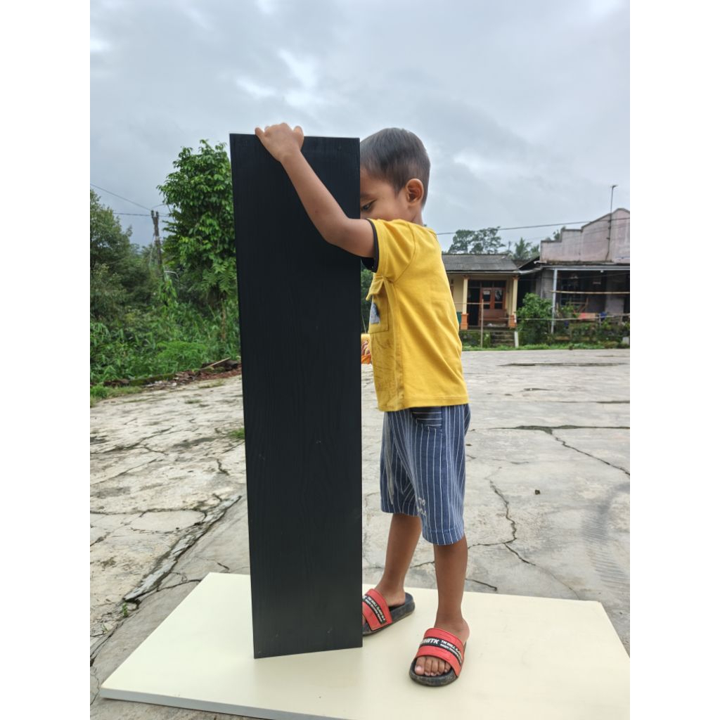 HAMBALAN MULTIPLEK HPL