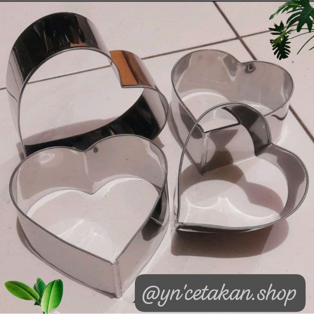 Ring Roti karakter bentuk hati love Ring cutter Cetakan kue bentuk hati ketakan kue lebaran