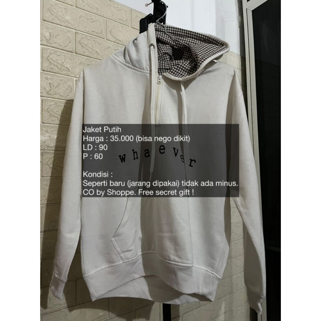 09. Preloved Jaket Putih