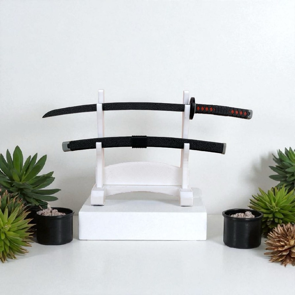 Miniatur Pedang Nichirin Tanjiro Kamado – Katana Hitam dengan Stand Pajangan