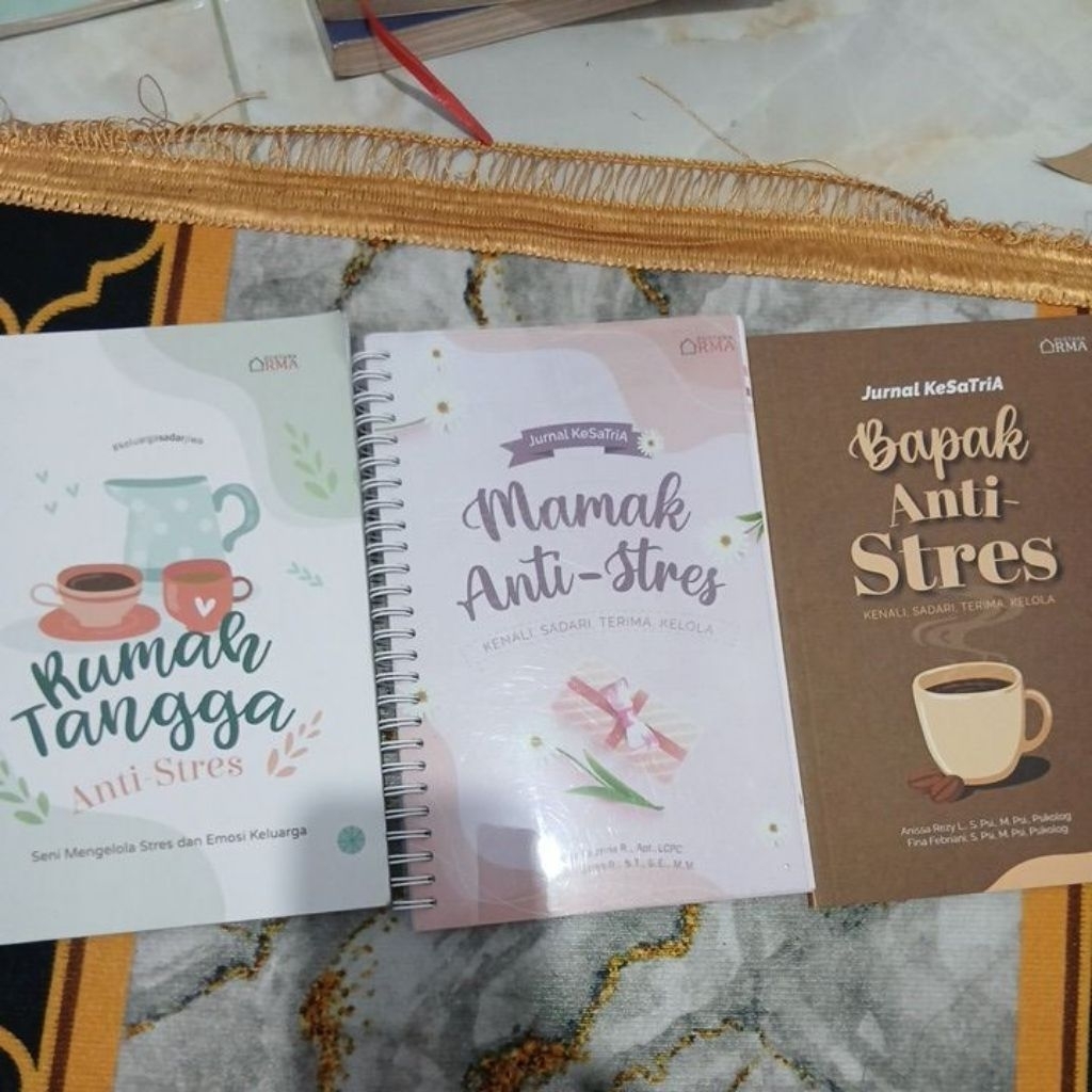 Buku Keluarga Sadar Jiwa Rumah Tangga Anti Stress Pustaka RMA