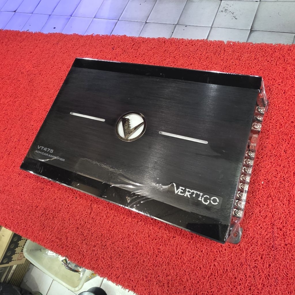 Power VENOM VERTIGO VT475 Power VENOM VERTIGO 4 Channel