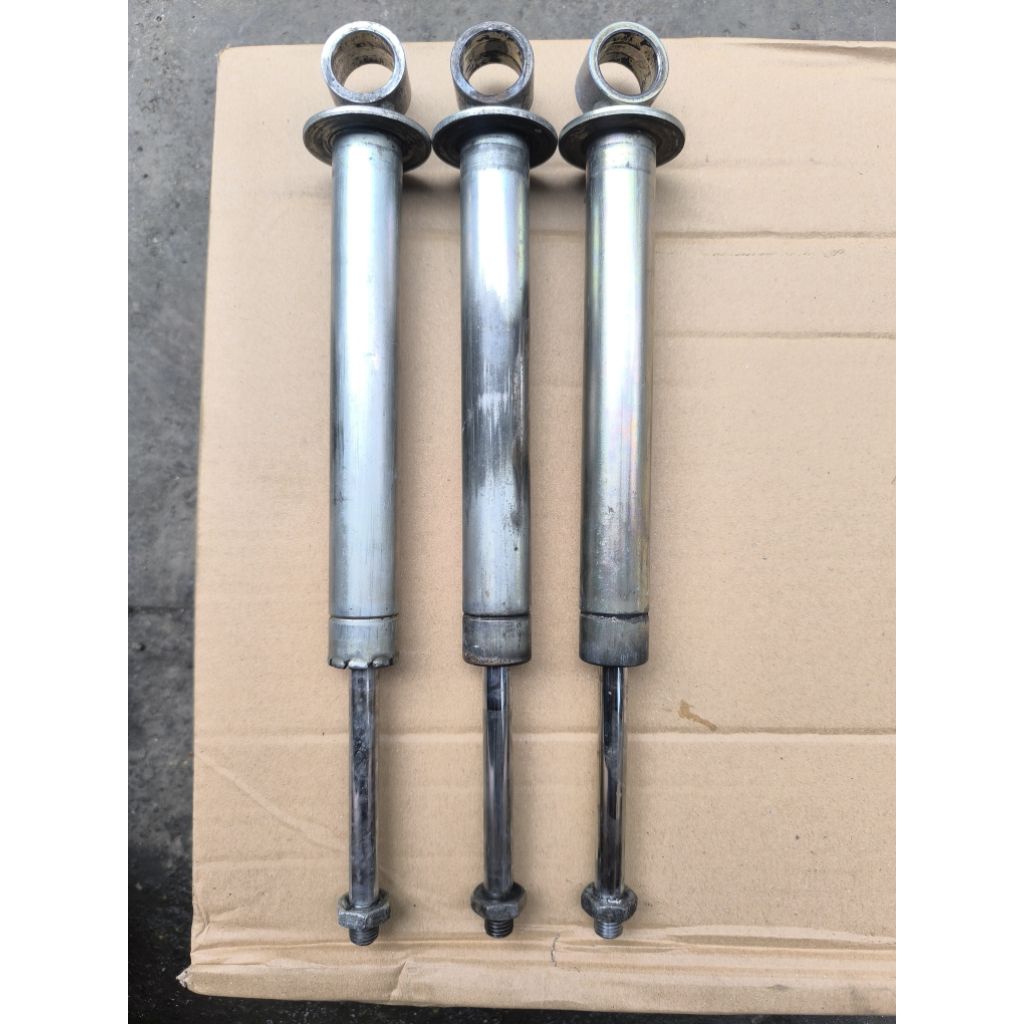 Hydrolik As Shock Belakang Beat fi Original Bahan Service As Mulus