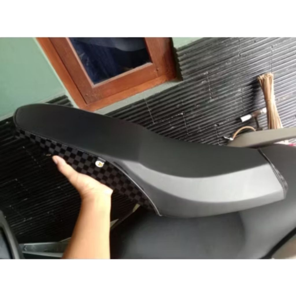 Jok Mio Sporty/Smile Dua Tingkat Mbtech X Catur Carbon _ Jok Mio Sporty/Smile