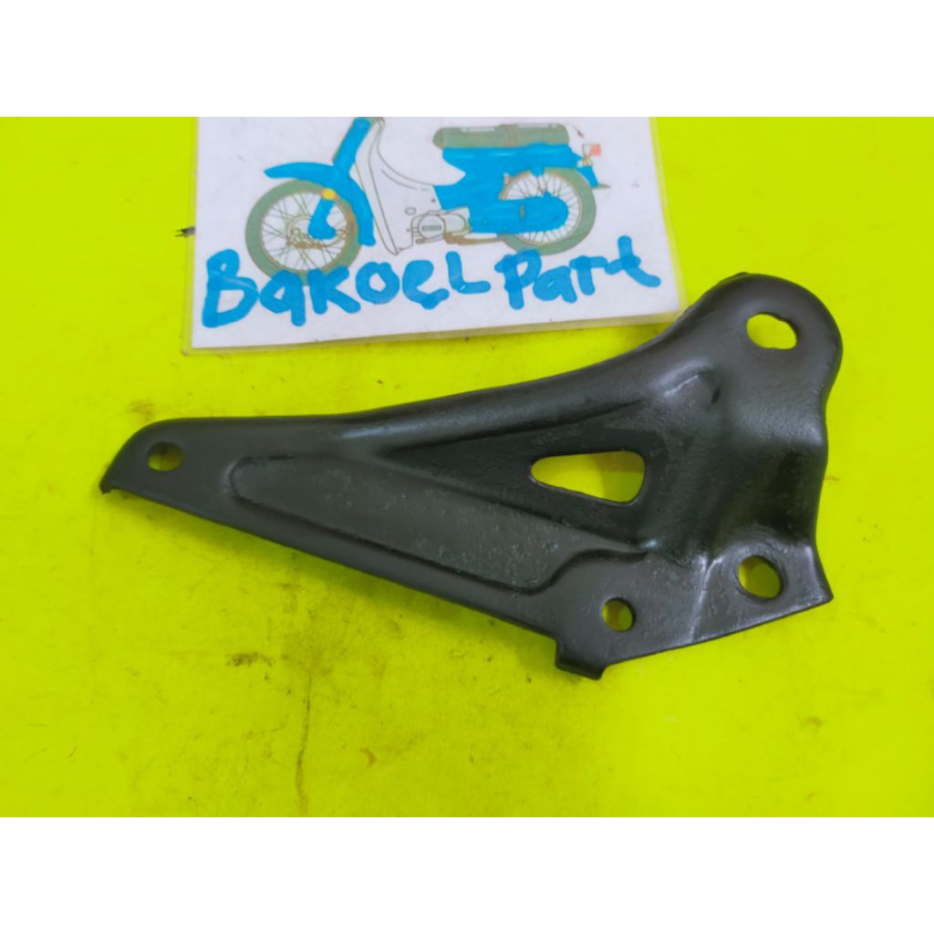 pangkon tatakan dudukan braket breket knalpot honda astrea prima astrea star