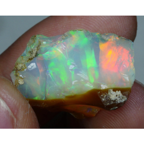 18.98 CRT ETHIOPIAN OPAL ROUGH WELO OPAL PLAY COLOR