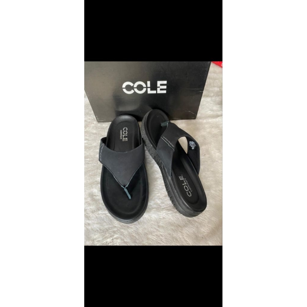 sandal cole pria