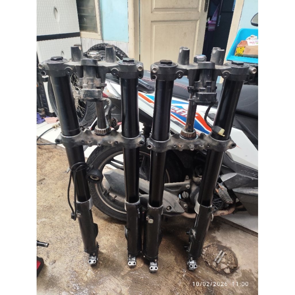 USD ORIGINAL DTRACKER 250 SUPERMOTO