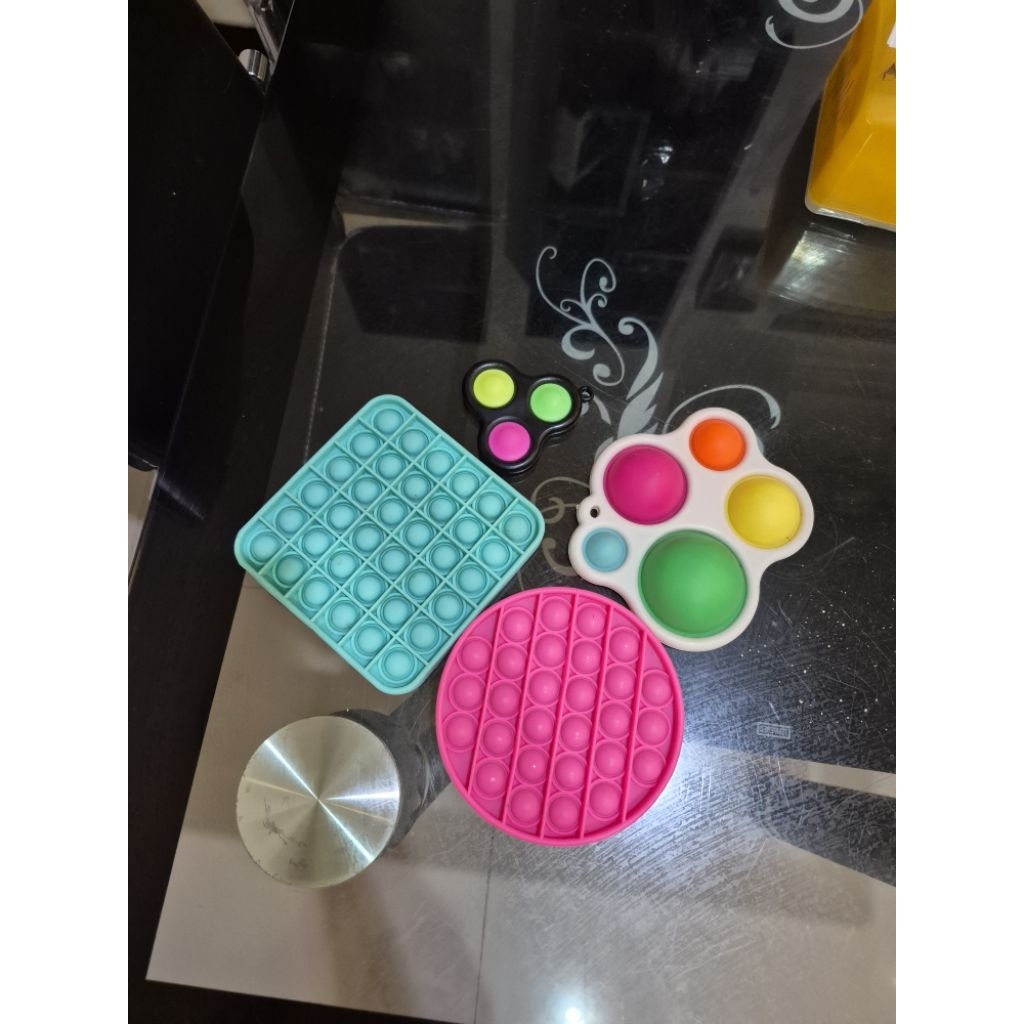 Pop It Fidget Toys - Wacky Tracks - Fidget Cube