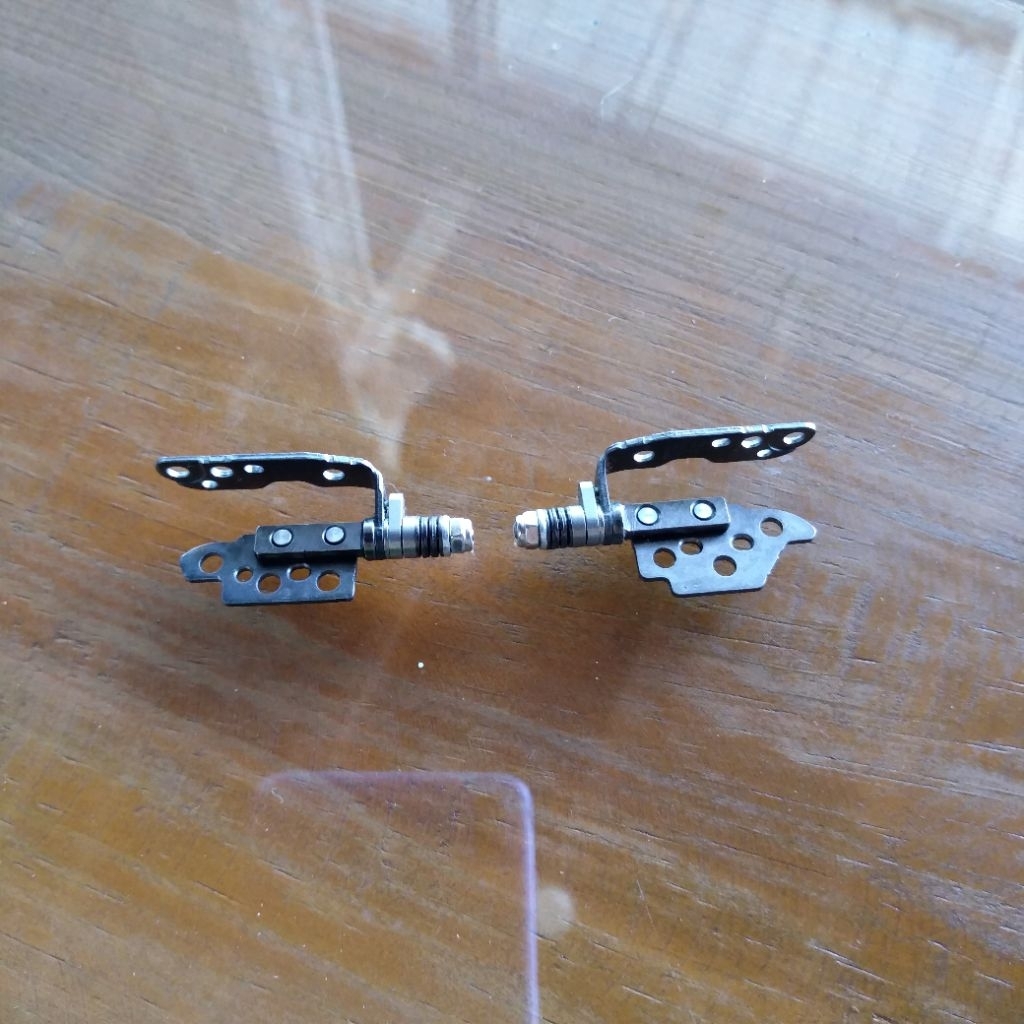 engsel laptop dell latitude 7420