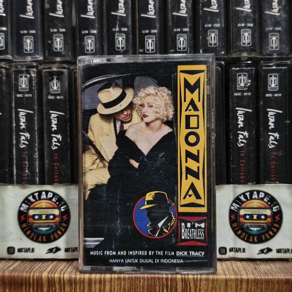 Kaset - Madonna - I'm Breathless - Kaset Pita - Radio Tape - Radio - Pemutar Kaset - Retro - Classic