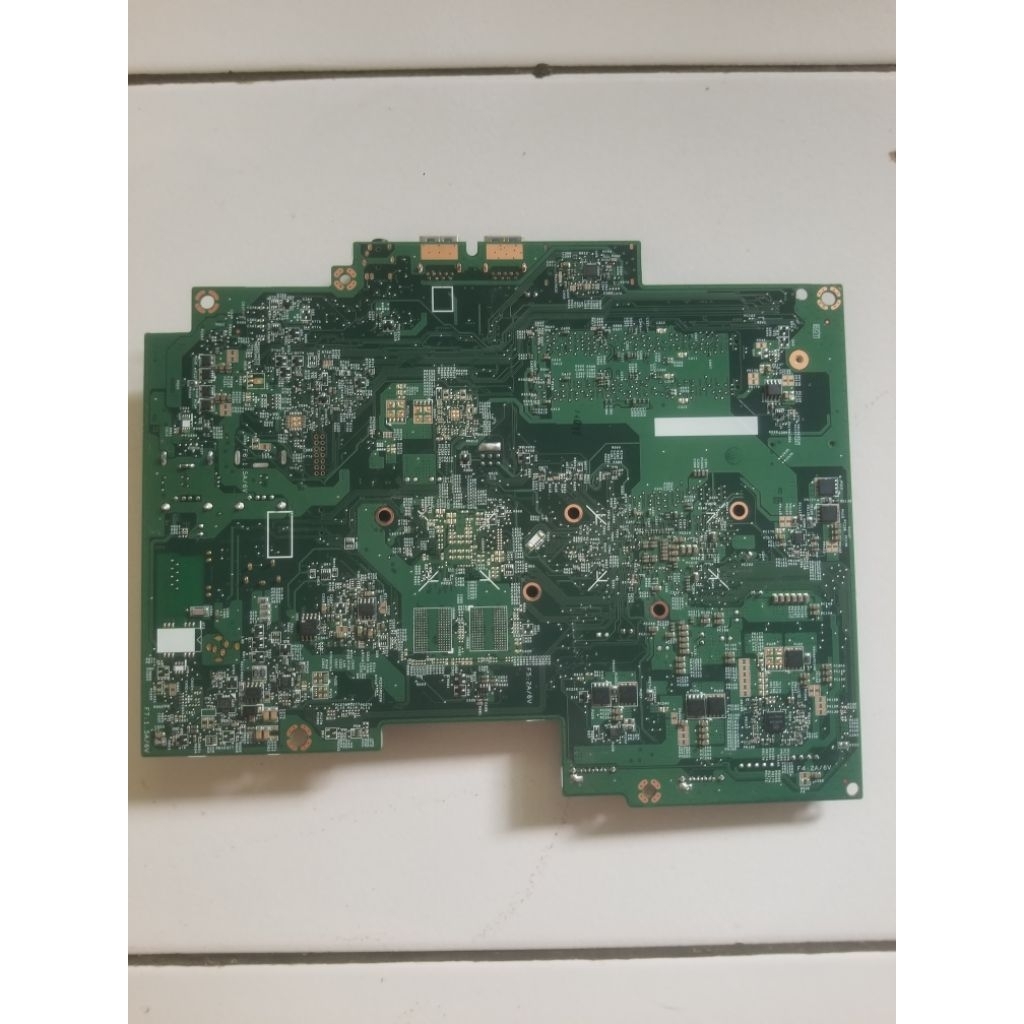 AIO dell inspiron 22- 3264  core i3 gen 7