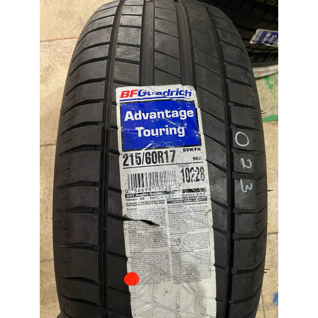 Ban Bfgoodrich Advantage Touring 215/60 R17