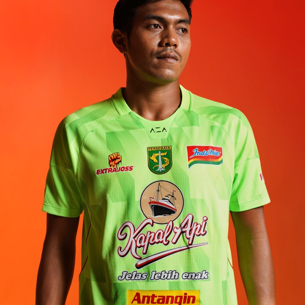 Jersey Kiper Persebaya Fourth 2025 - Player Issue | Persebaya Store