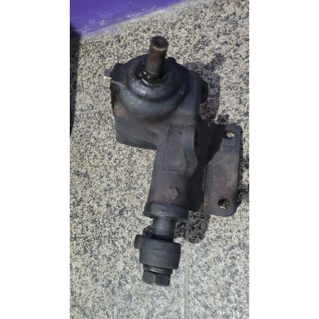 worm stir suzuki st20 truntung