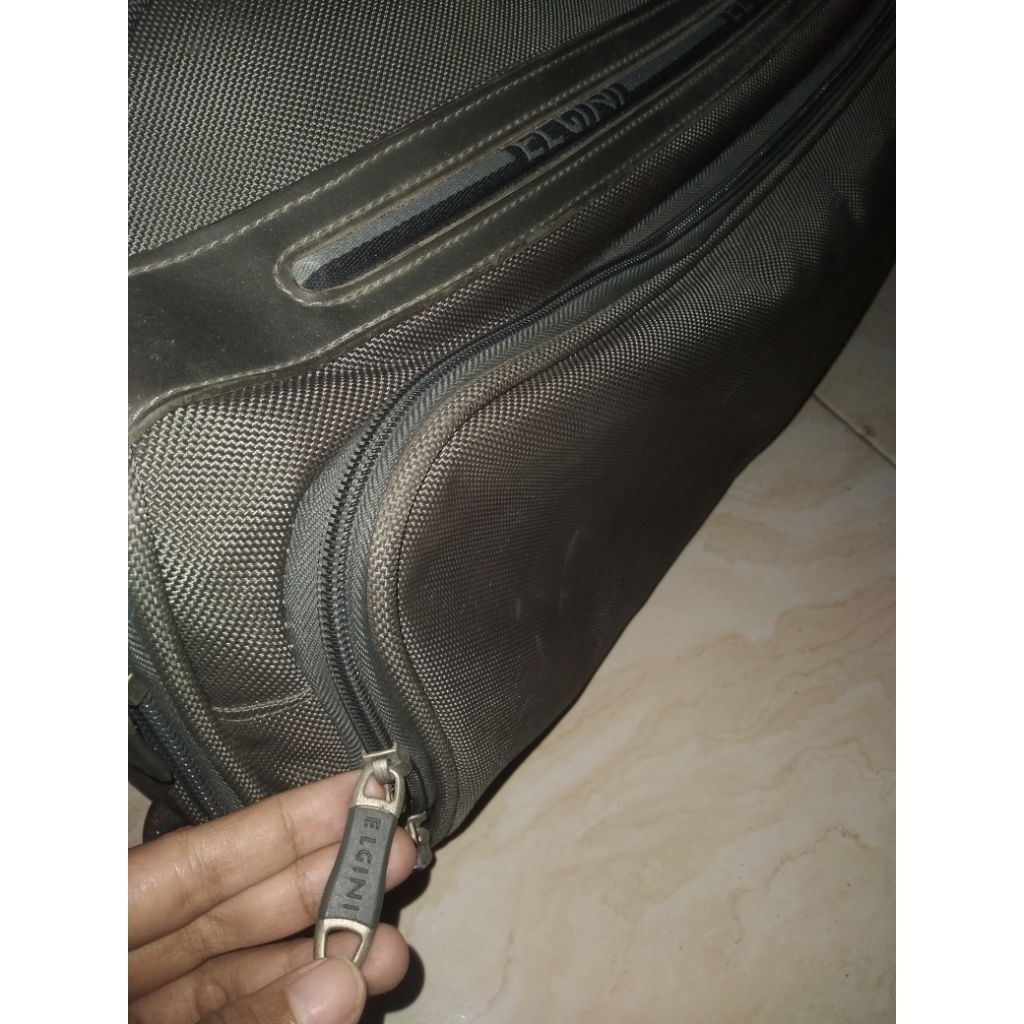 PRELOVE TAS KOPER ELGINI (TAS MINGGAT)