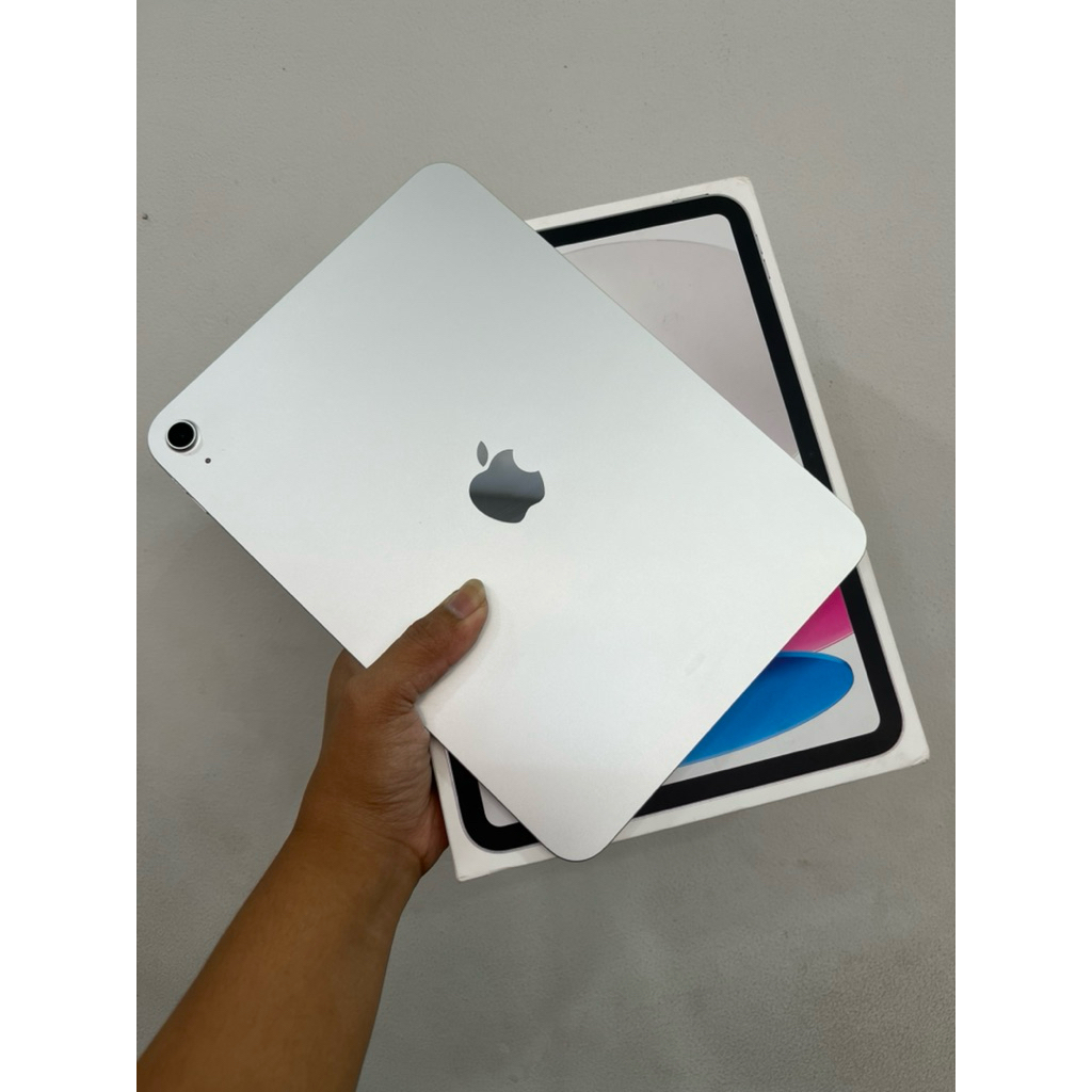 IPad Gen 11 (A16) 128GB Like New inter dan iBox (masih ada garansi)