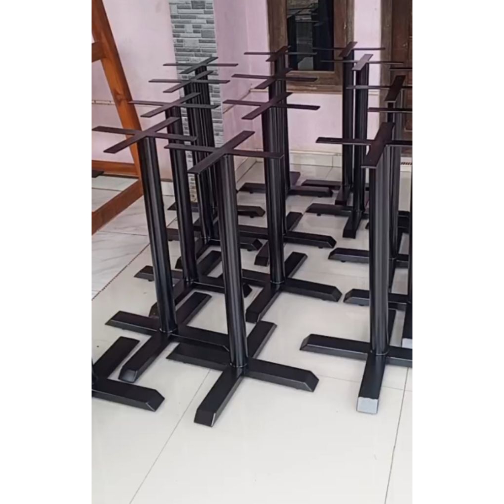 Kaki Meja Besi Hollow /Meja Cafe/Meja Resto