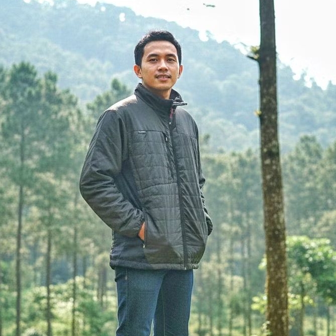 JAKET PUFFER GLADIATOR size L fit XL(second)