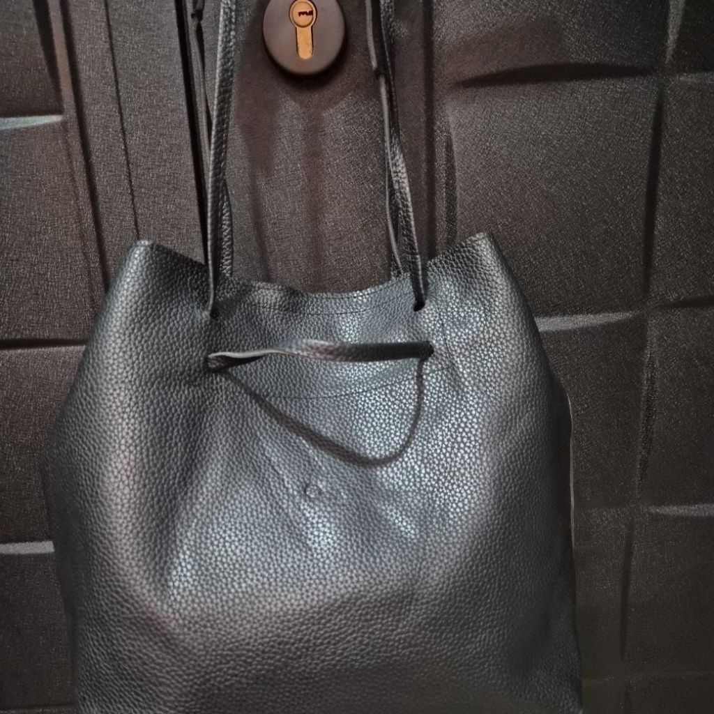Tas tote kulit jeruk
