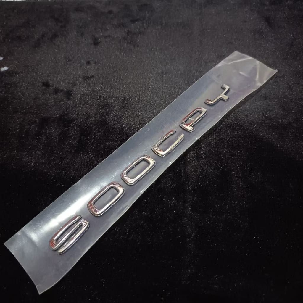 Emblem Scoopy 2017-2020 silver original