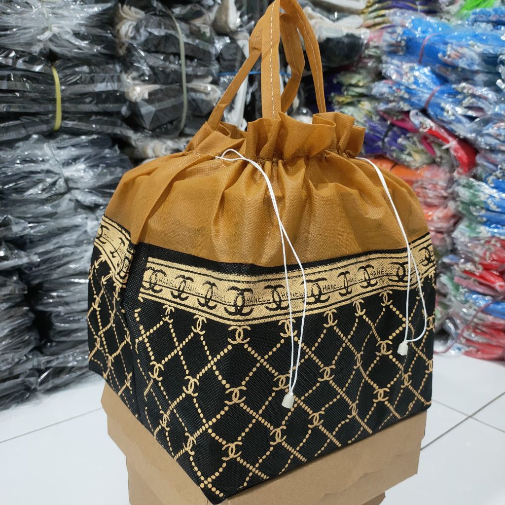 (12pcs) Tas Hajatan serut Big size Batik/Chanel UK.26x26x30cm