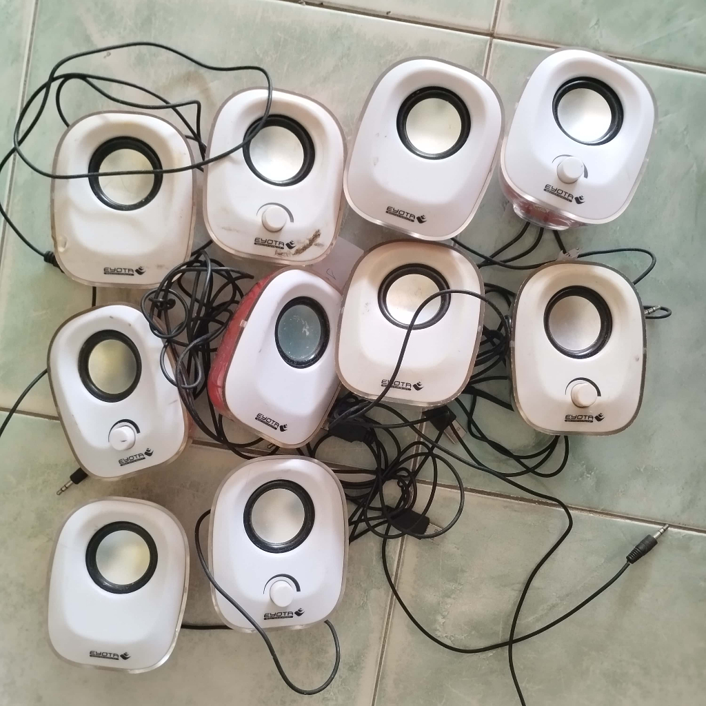 Speaker EYOTA Q7 Komputer Computer Laptop audio second bekas