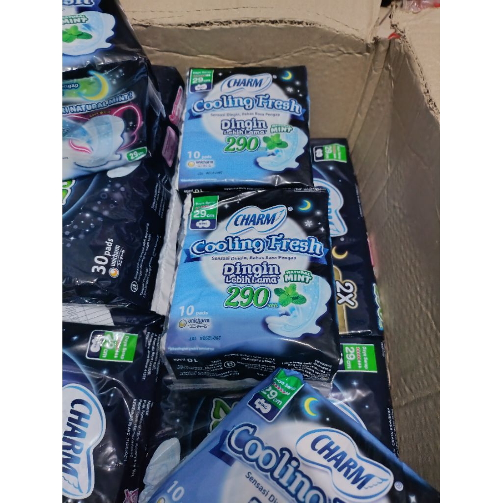 Pembalut Charm isi 30 dan isi 10 (cooling)
