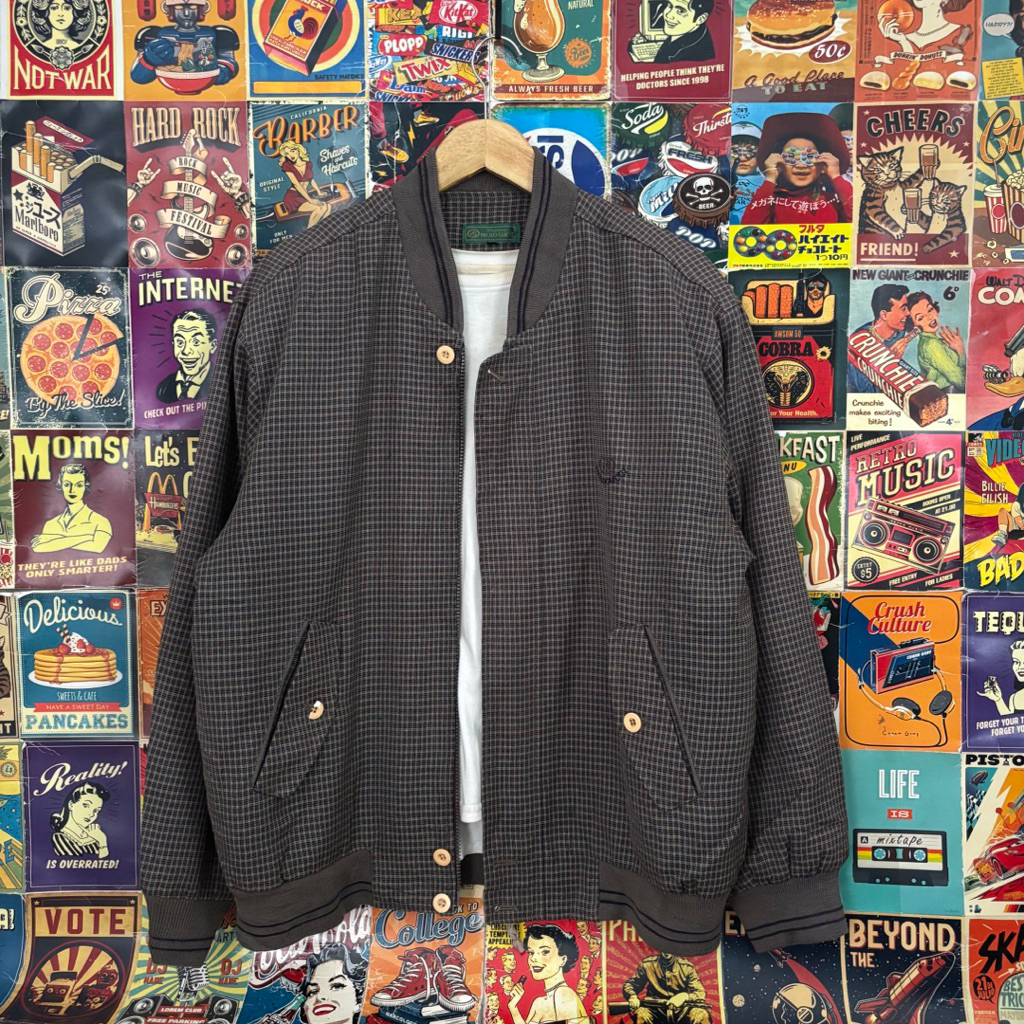 jaket paolo gucci size L