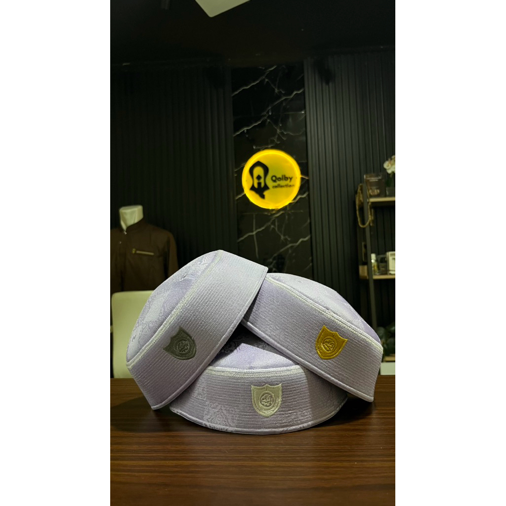 ABDUL KAREM A5 2025 Motif batik dan motif catur