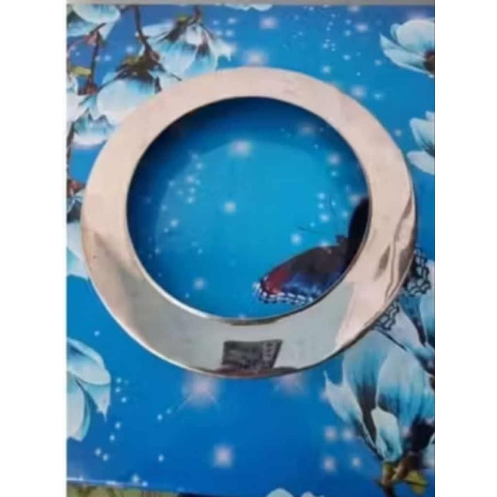 TUTUP TABUNG LUAR ES PUTER