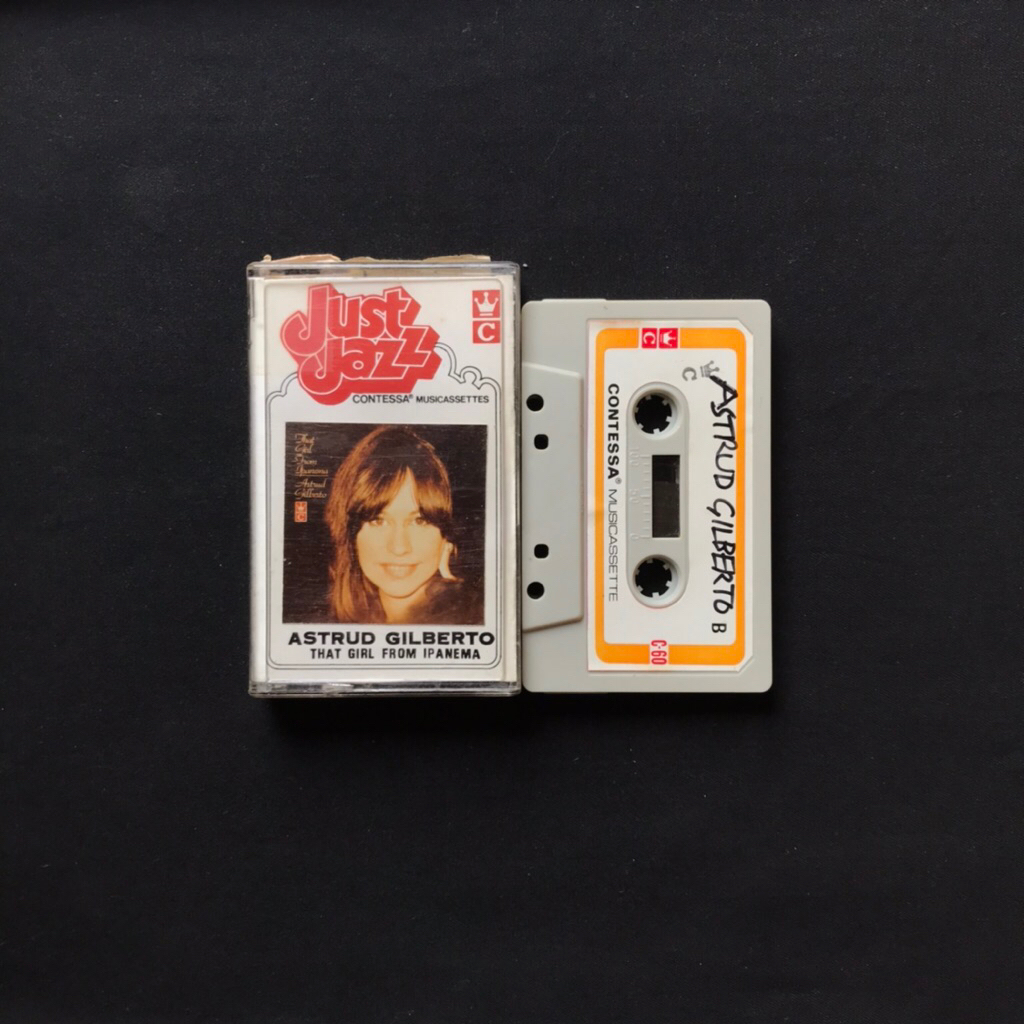 Kaset Astrud Gilberto - That Girl From Ipanema