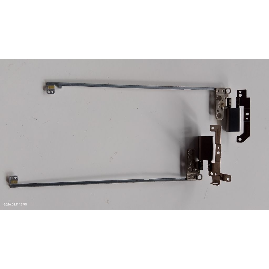 engsel laptop dell inspiron 13-7359