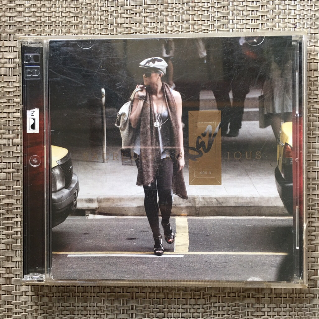 CD Agnes Monica - Sacredly Agnezious