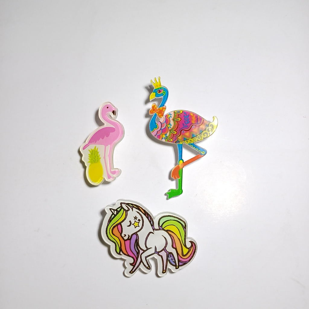 Pin Akrilik Karakter Lucu