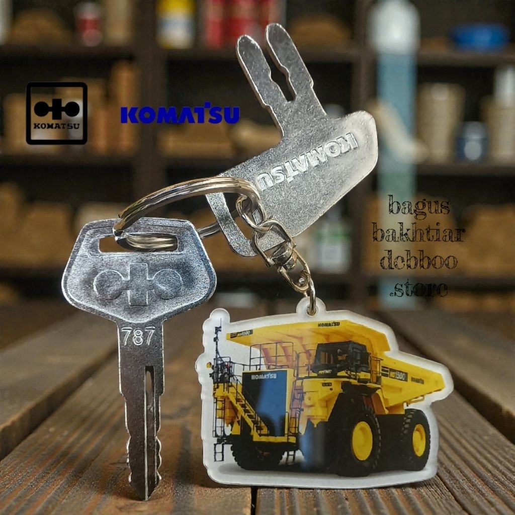 Master Key Komatsu 787 + Kunci Battery Komatsu + Gantungan Akrilik HD