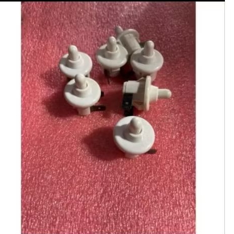 Switch Saklar Kulkas panasonic original