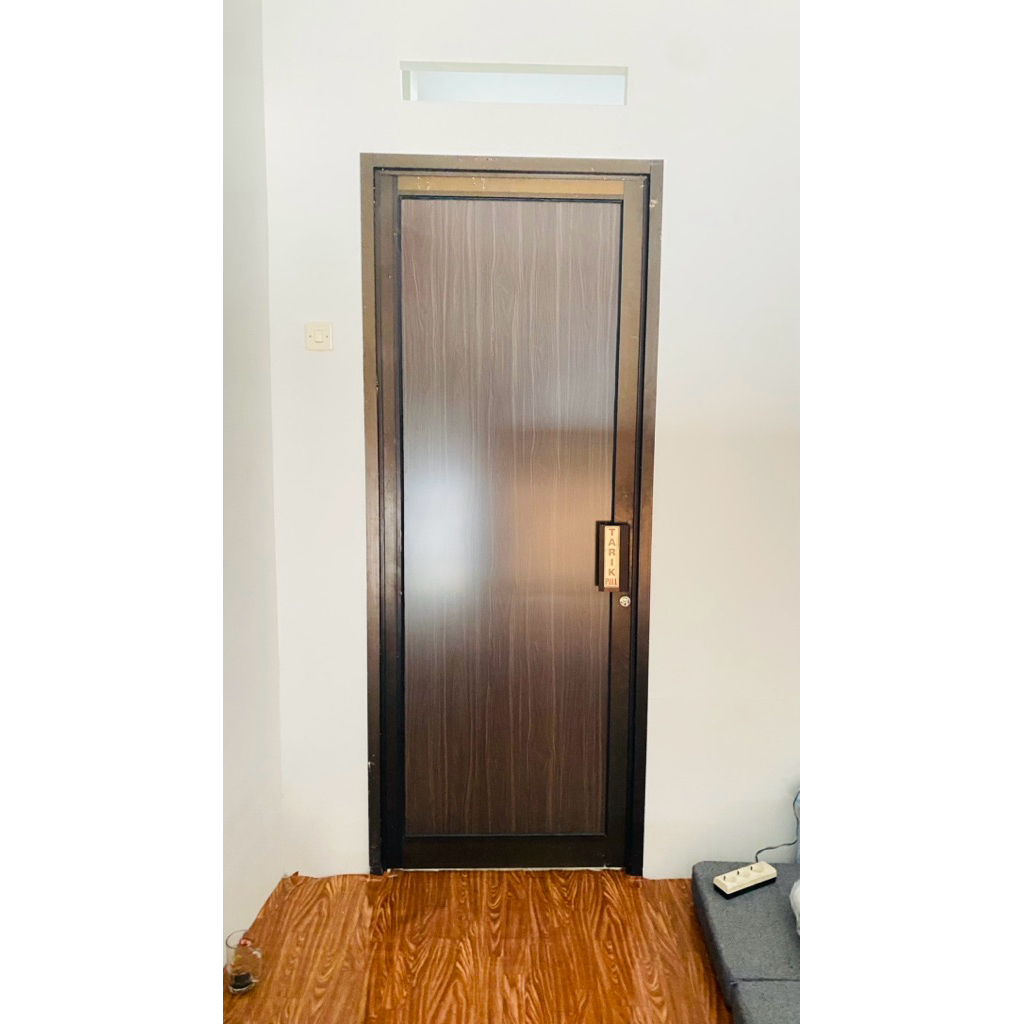 pintu dan jendela aluminium