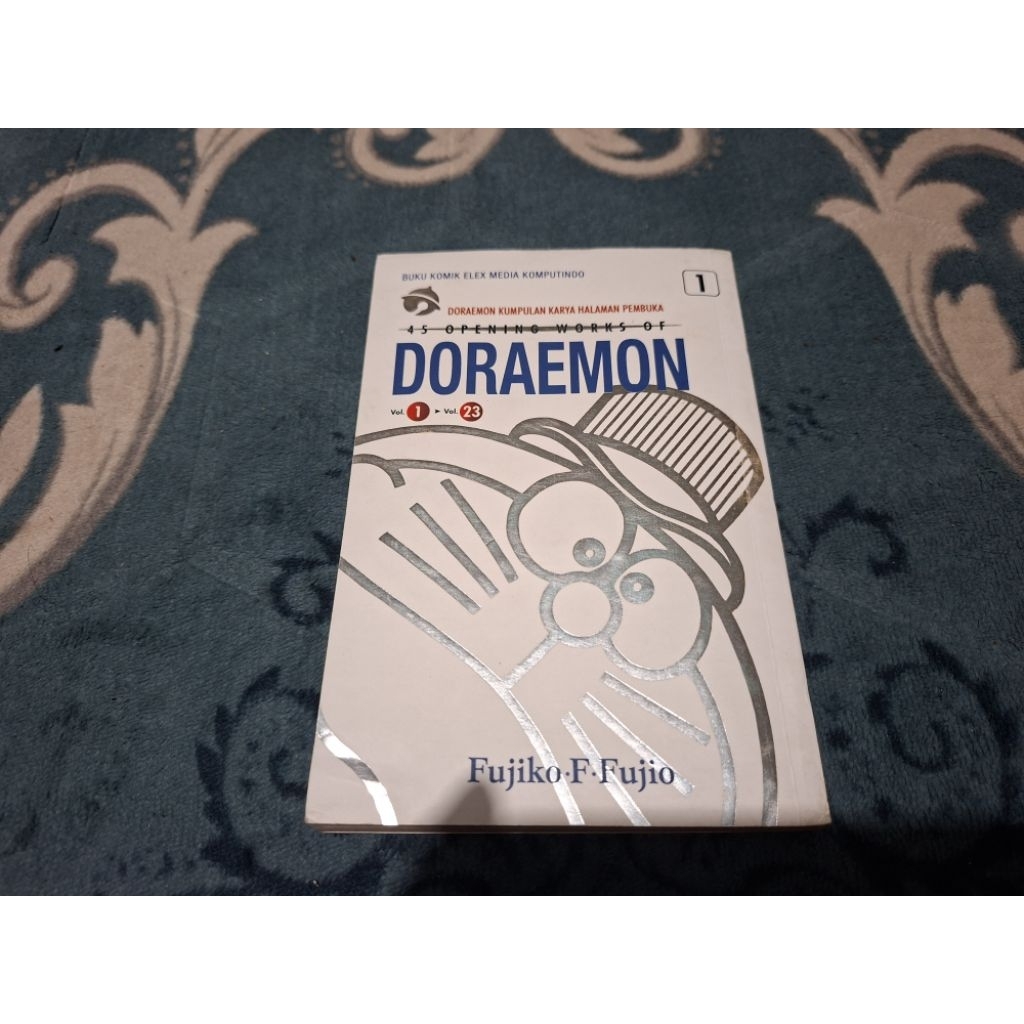 Komik Doraemon 45 opening works vol 1