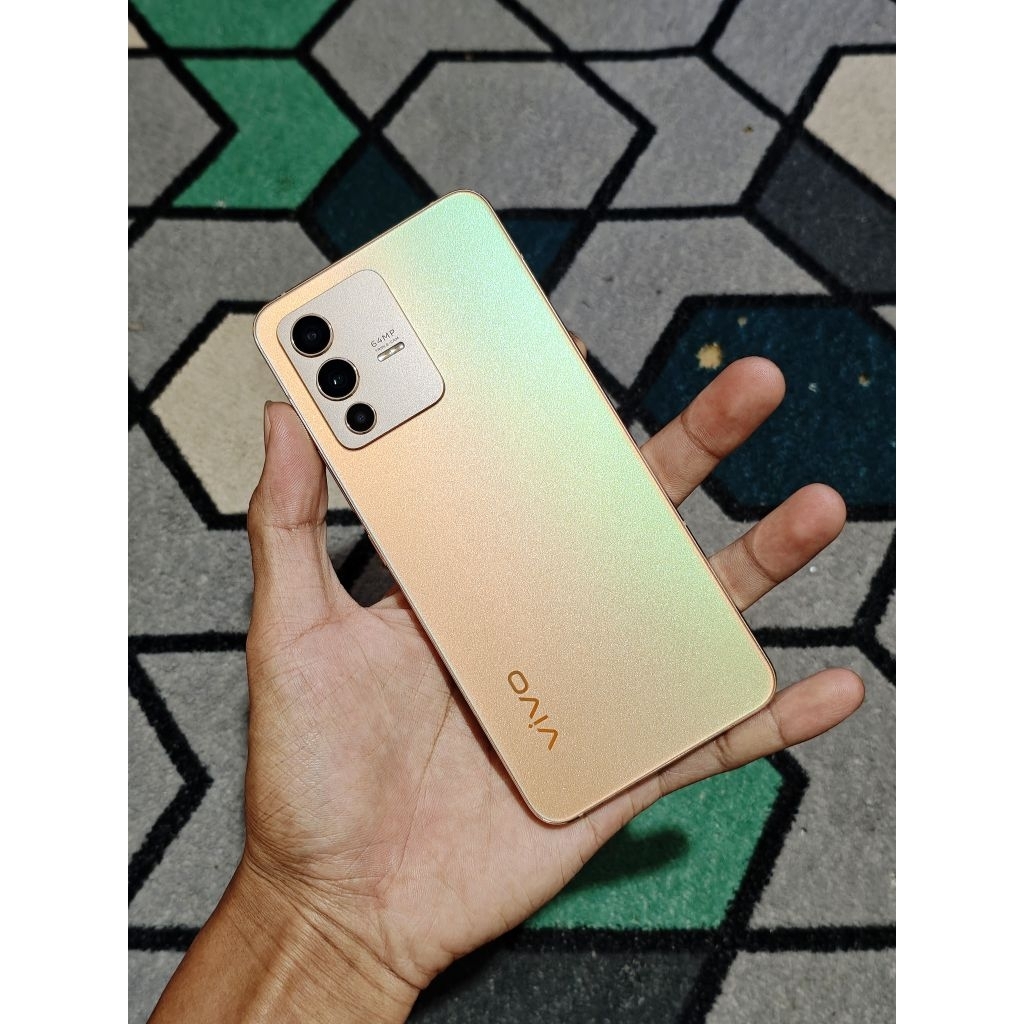 Vivo V23 5G ram 8/128gb