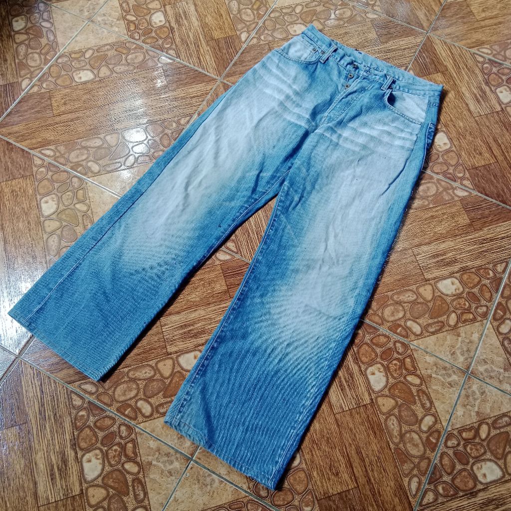 jeans fading | jeans replay | jeans gombrang | jeans biru muda | jeans second