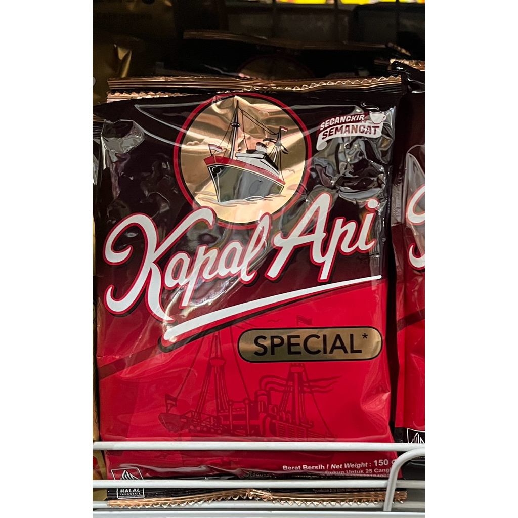 Kopi Bubuk Kapal Api Special Merah 380g