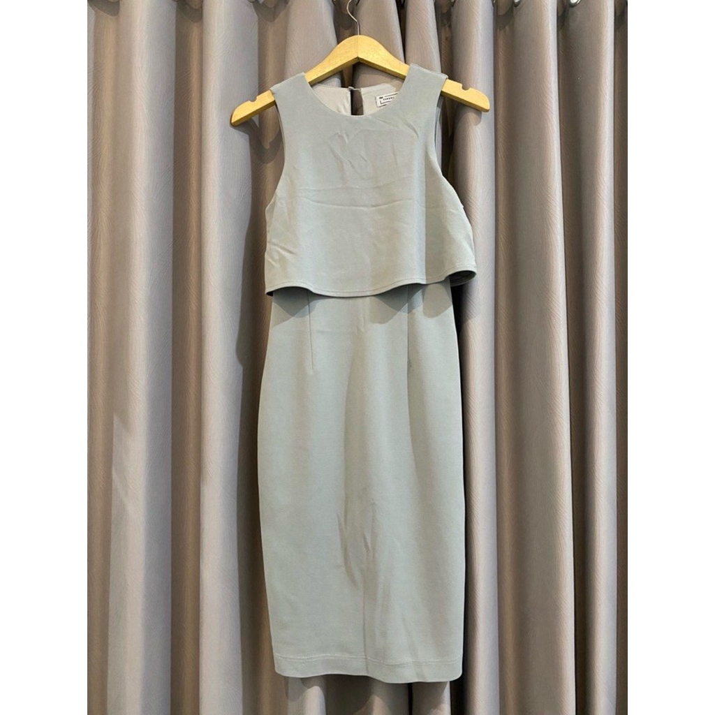 Dress Abu-Abu