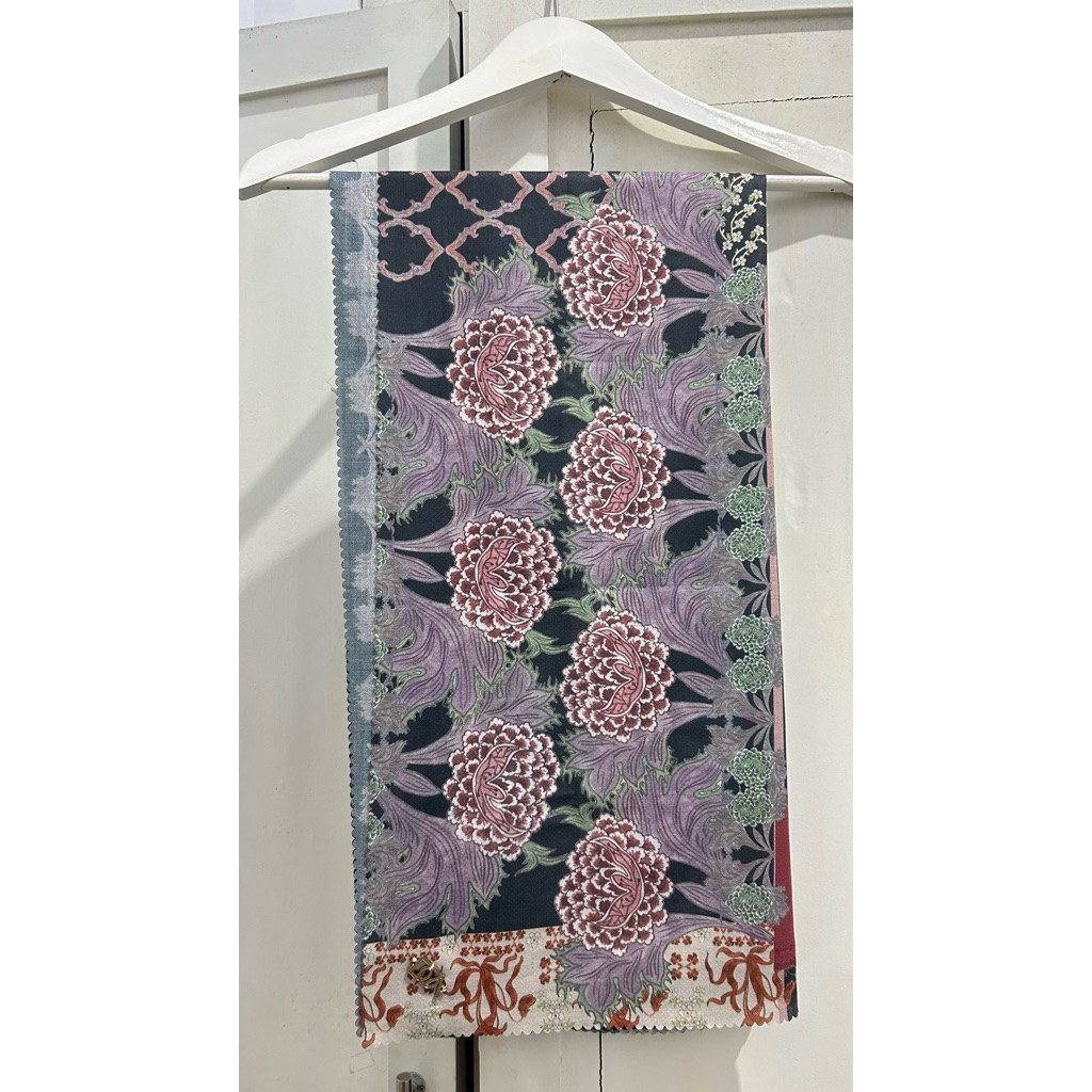 Preloved doa scarf Dewi sandra