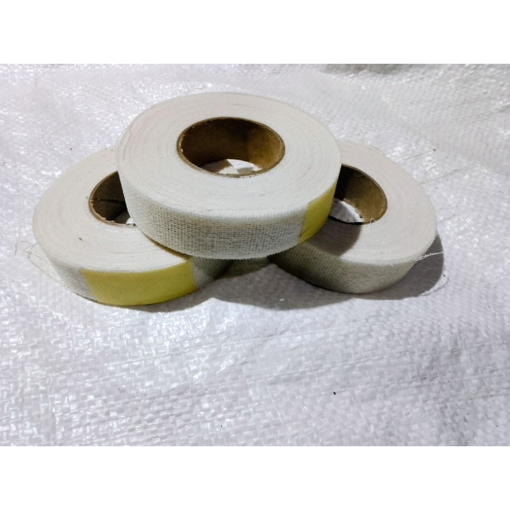 Kain Kasa Gipsum Plafon