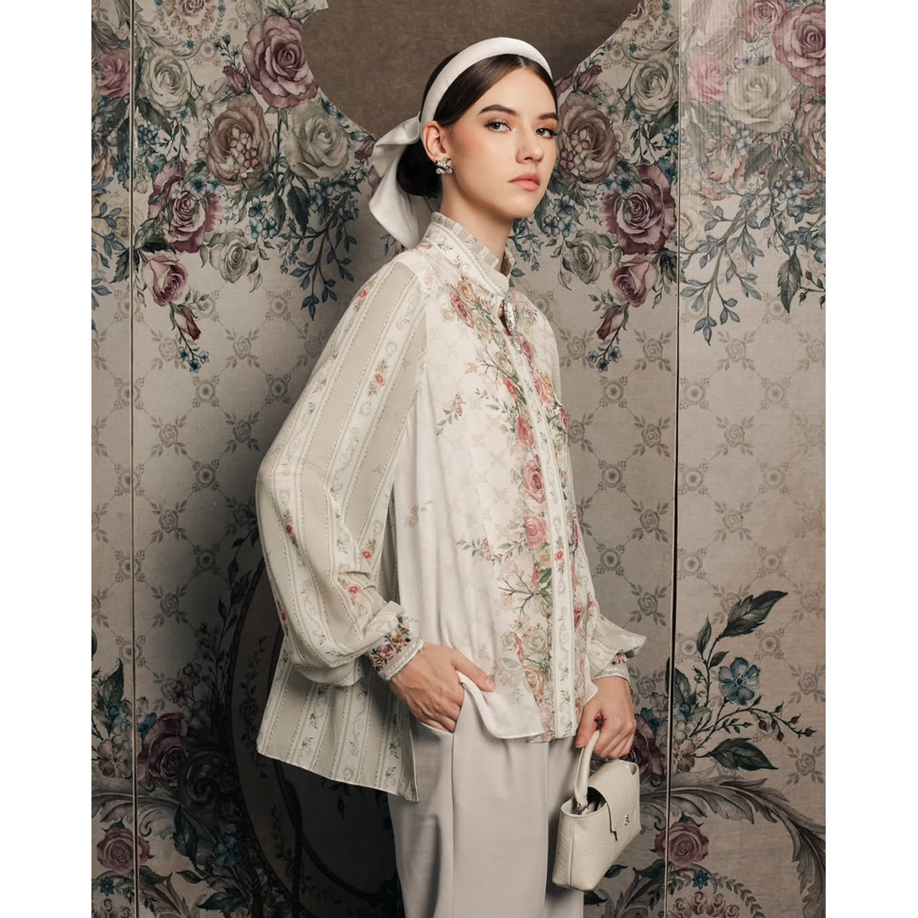 AYU DYAH ANDARI PADANG - Roseraie Eternelle - Marlyn Top
