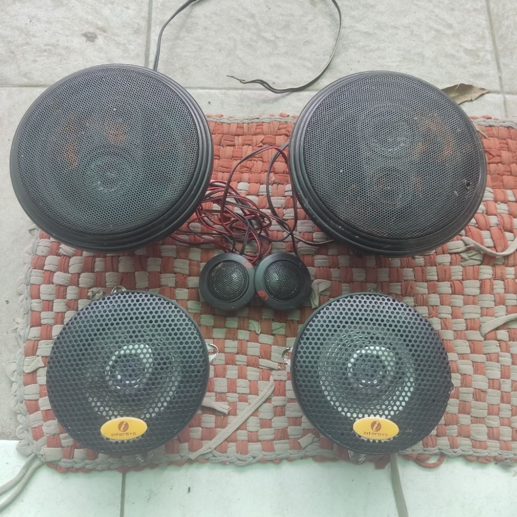 SPEAKER set audio system mobil car set nippon america volcano subwoofer tweeter 2nd bekas seken seco