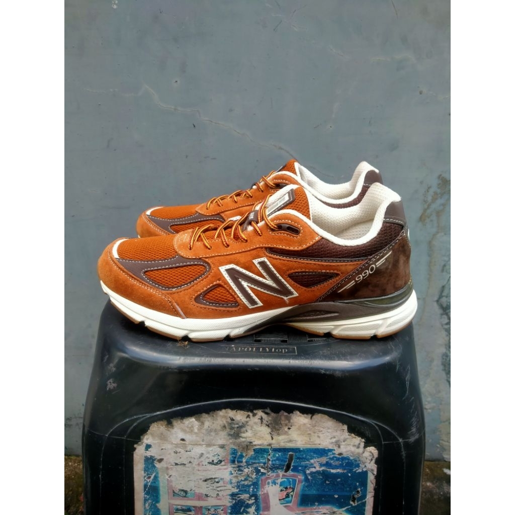 NB990 v4 USA L,L , Bean