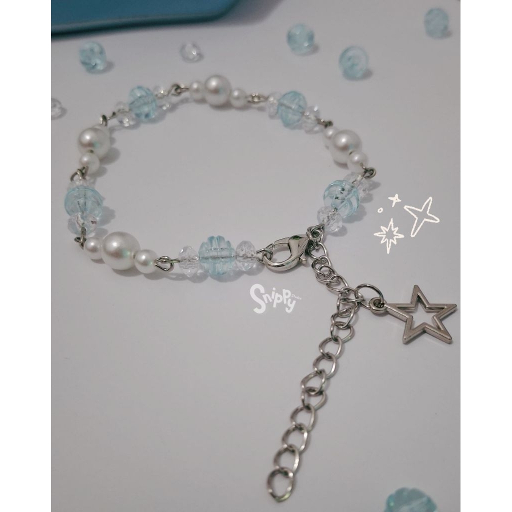 Gelang Manik Biru Laut Aesthetic