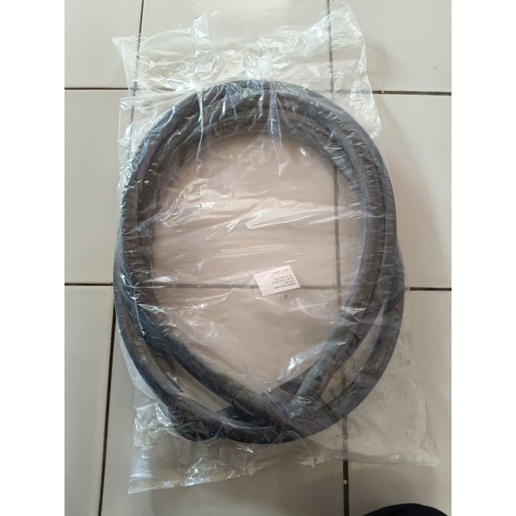 KARET KACA DEPAN CARRY FUTURA/SS